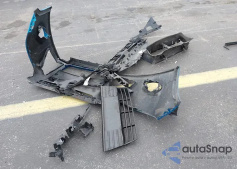 2014 Ford Focus Se z USA, uszkodzony, nr VIN 1FADP3F22EL310685